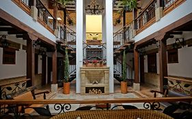 Hotel Jardines De La Villa